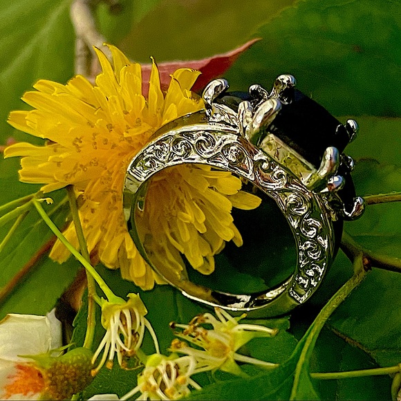 Asscher Charcoal Gem set in silver - Picture 3 of 12